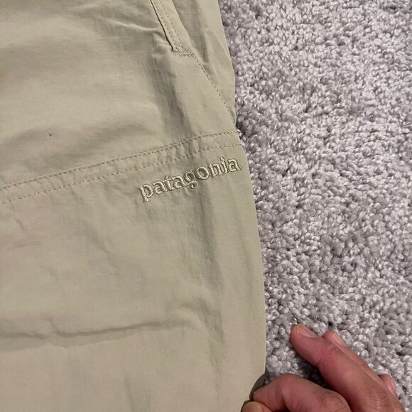 Patagonia Pants Mens Large Beige Sandy Cay Lightweight Nylon Hiking Cargo 82091 - Picture 8 of 16